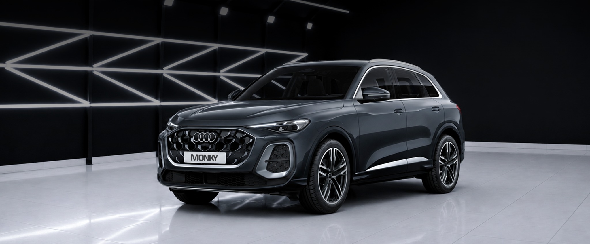 Audi Q5 con aros, molduras y detalles cromados originales